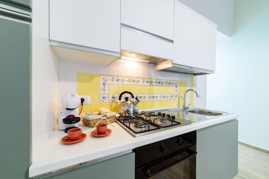 Stazione Treni - Wi-Fi & Netflix Cozy Space Apartment Salerno Luaran gambar