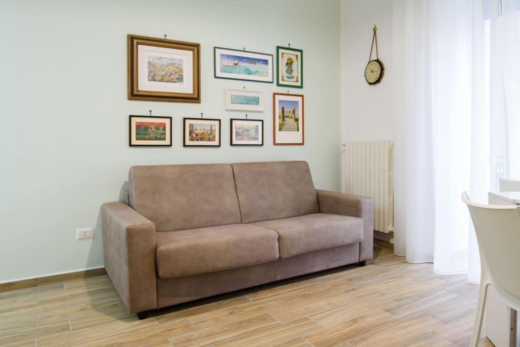 Stazione Treni - Wi-Fi & Netflix Cozy Space Apartment Salerno Luaran gambar